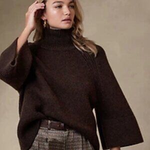 Banana Republic Firenze Flare-Sleeve Sweater Cabin Brown Size Small